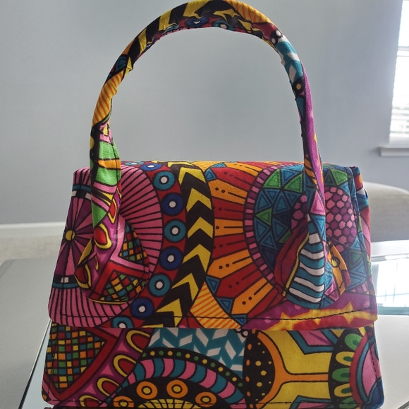 Purse - Picture 7 of 10